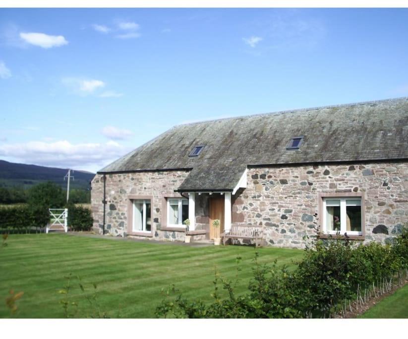 B&B Comrie - Fairness Cottage, Near Comrie - Bed and Breakfast Comrie