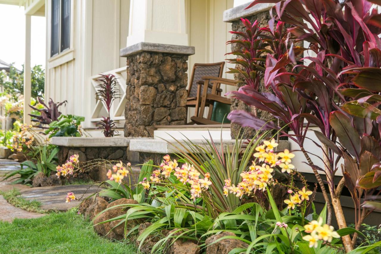 Plantation-Style Home with Pool- Alekona Kauai - B&B