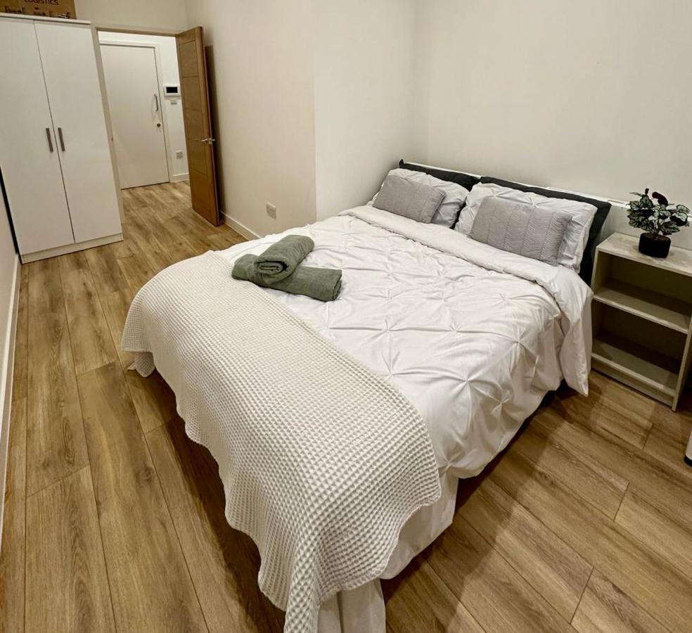 Prime Location next to Hyde Park 2Double Bedrooms - B&B