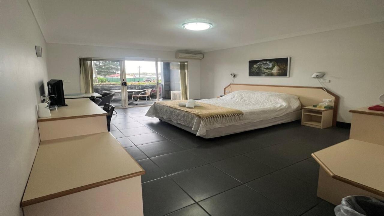Jopen Motel Unit 4 - Bed and Breakfast