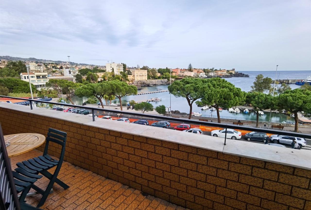 Luxury Sisters House "Il Porticciolo" - B&B Catania