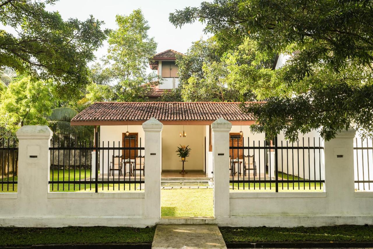 Summer House - Private villa close to International Airport BIA - B&B Ja Ela