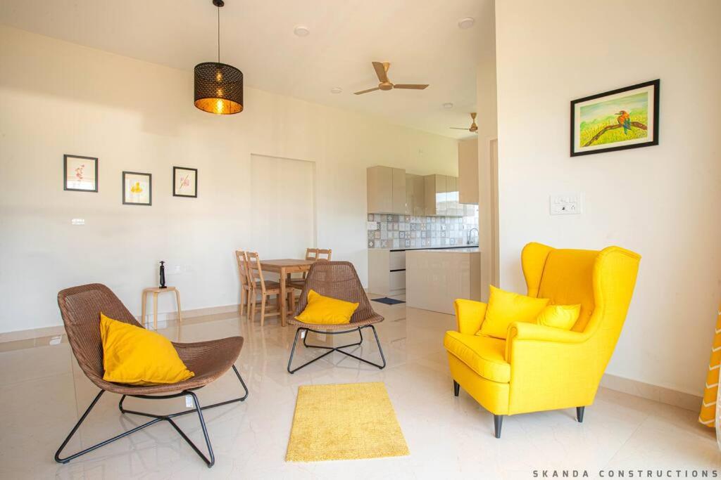 B&B Chennai - Lovely 2-Bedroom Condo - ECR - Bed and Breakfast Chennai