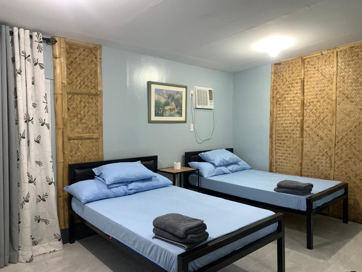 Altheos Place Romblon Cottage 2 - B&B