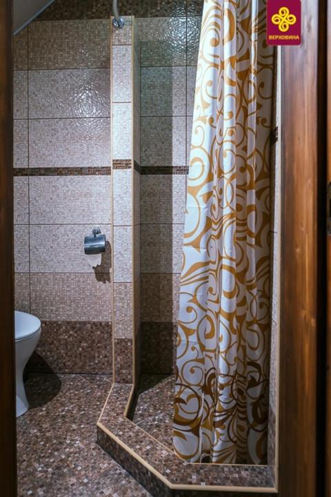 Triple Room with Shared Bathroom