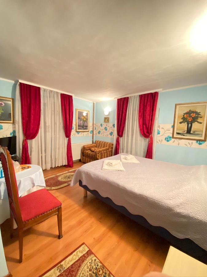 Camera King con Vista Montagne