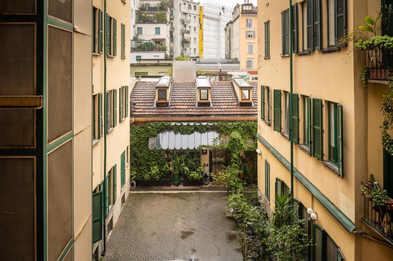 Stylish Navigli Apartment - Walk to Darsena & Duomo - Chambres d'hôtes Milan