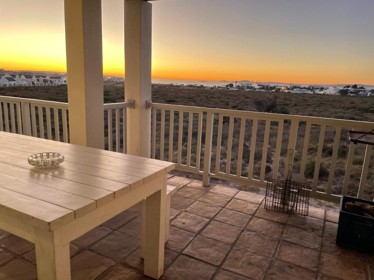 B&B Langebaan - Sunset Heights 7 Penthouse View - Bed and Breakfast Langebaan