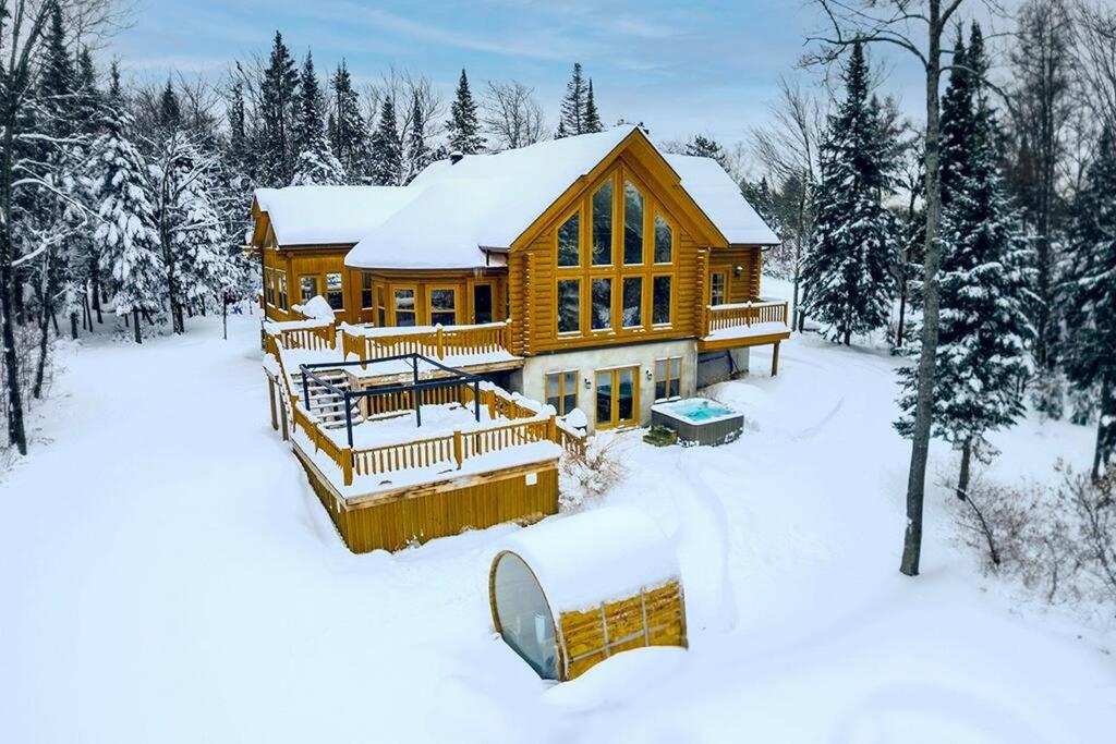 Chalet Golden Bear - Fiddler Lake - Ferienwohnung Mille-Isles