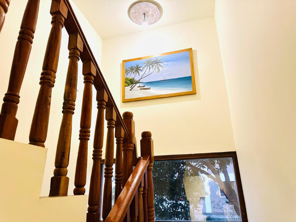 Almond Ridge (Villa Mfalme) - B&B