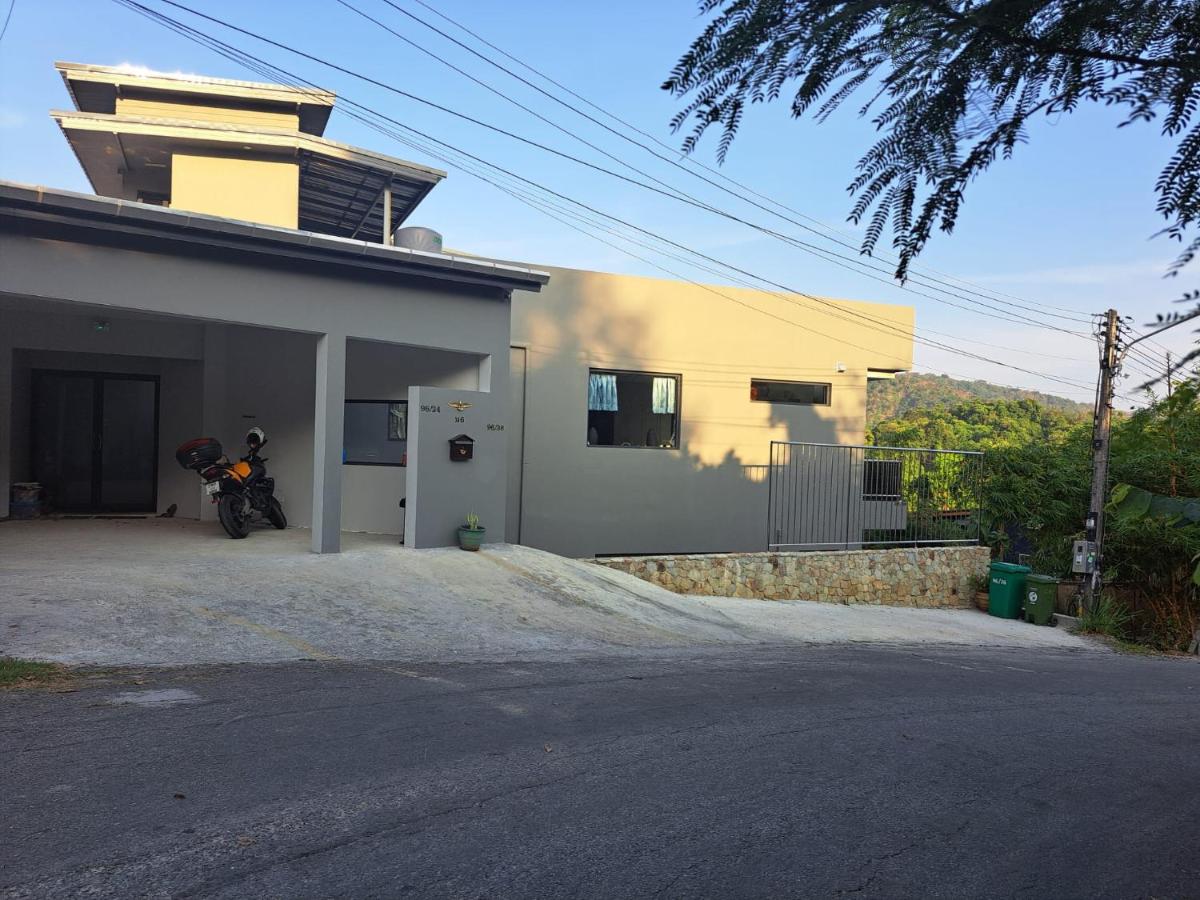 Seaview Eagles Nest Apartments - B&B