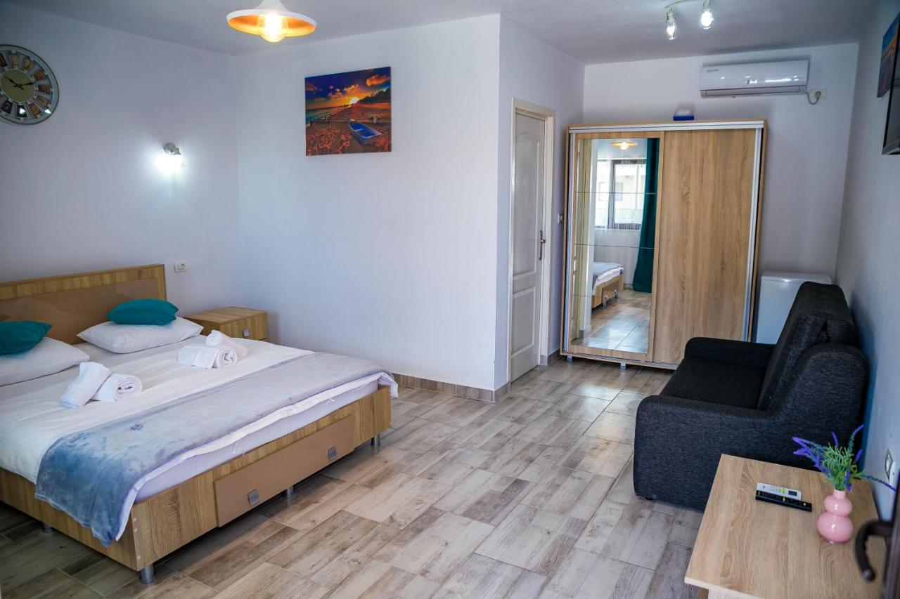 Casa ERICKA - Bed and Breakfast Vama Veche