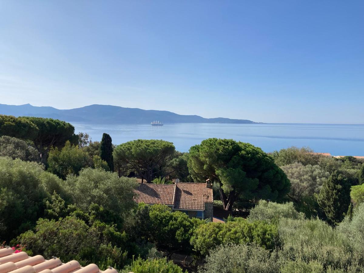 Apartment mit Meerblick