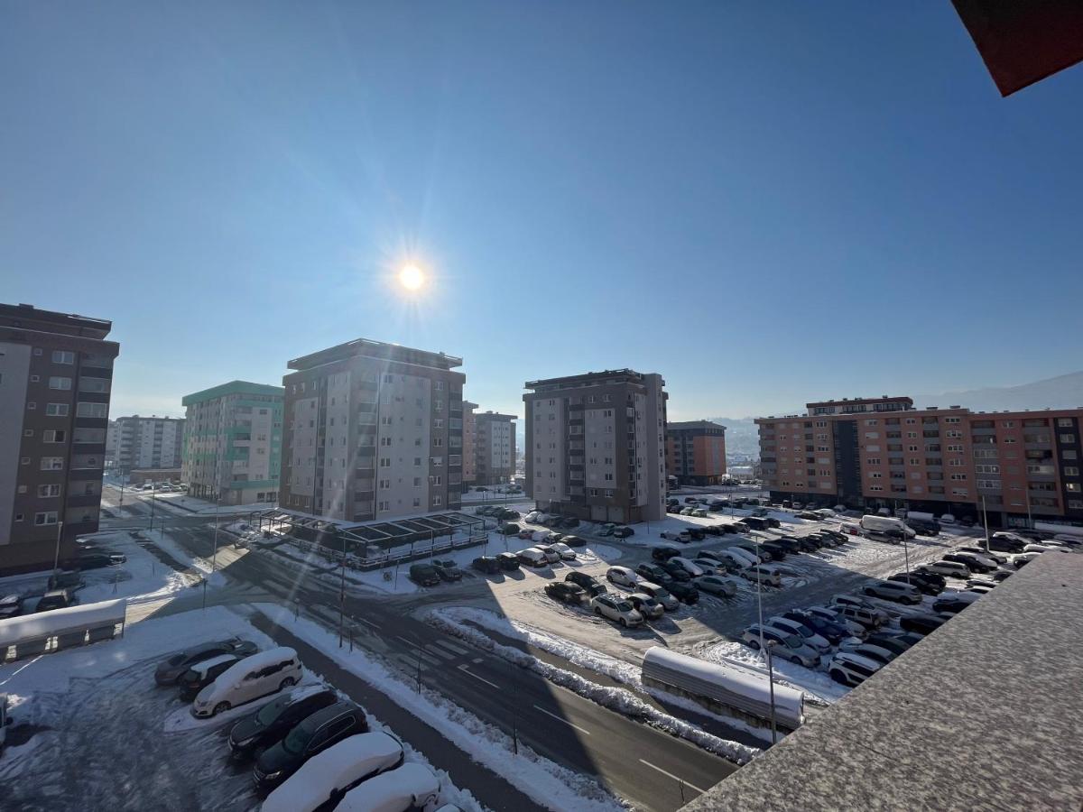 Apartman Sunny, Istocno Sarajevo - Lukavica - Bed and Breakfast
