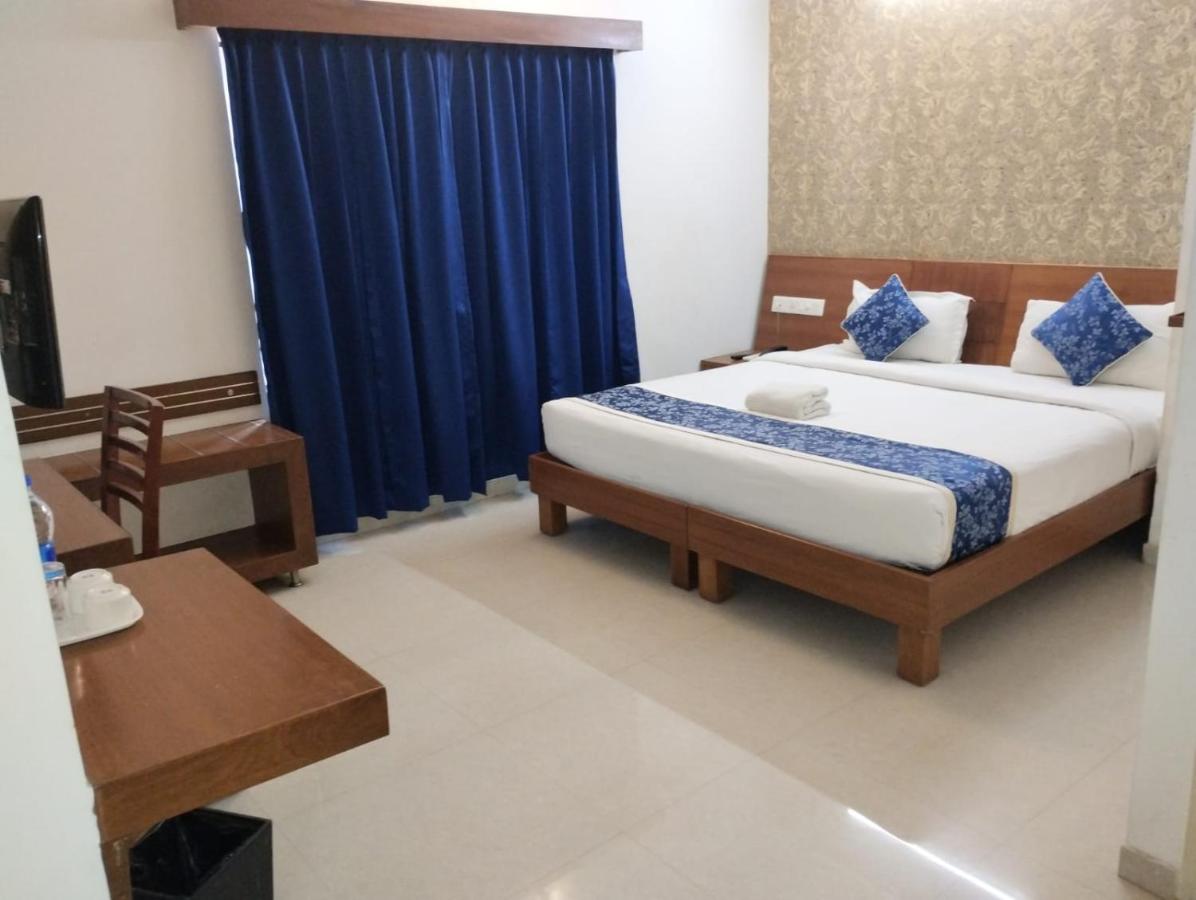 B&B Bangalore - Hotel The grand Skyla - Marathahalli - Bed and Breakfast Bangalore