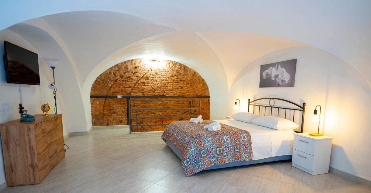 Emy's House - Bed and Breakfast Catania