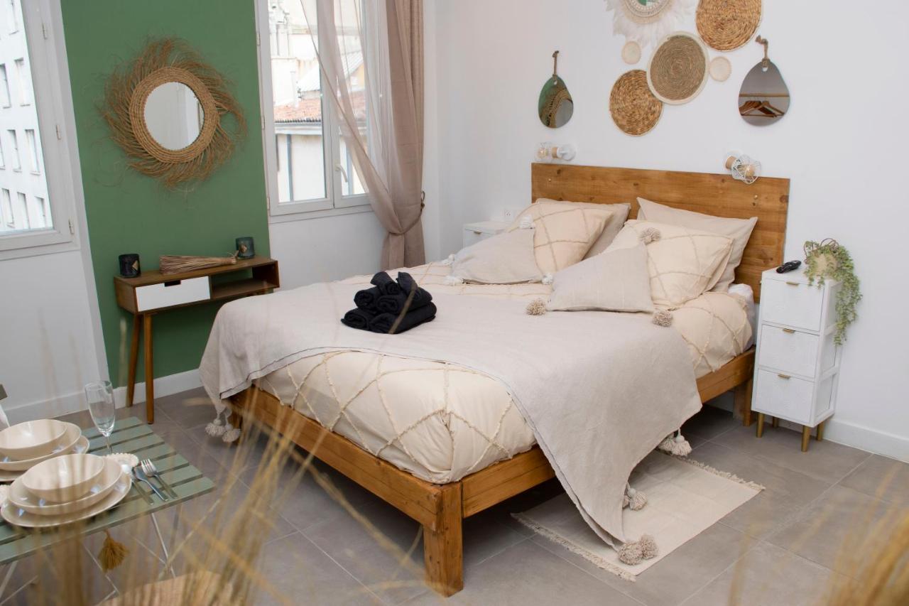 B&B Marseille - La bohème au Vieux-Port - Bed and Breakfast Marseille