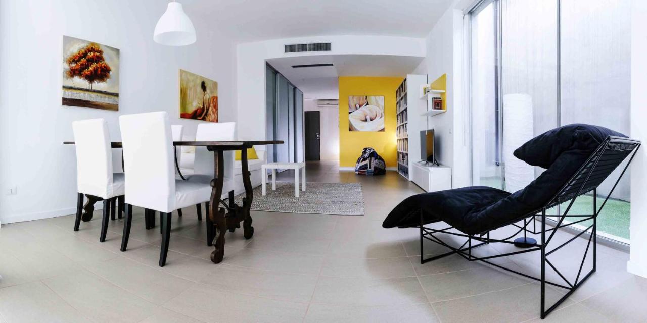 Loft with Garden (4 adults)