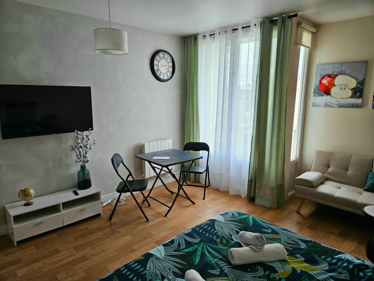 studio centre-ville agréable - B&B