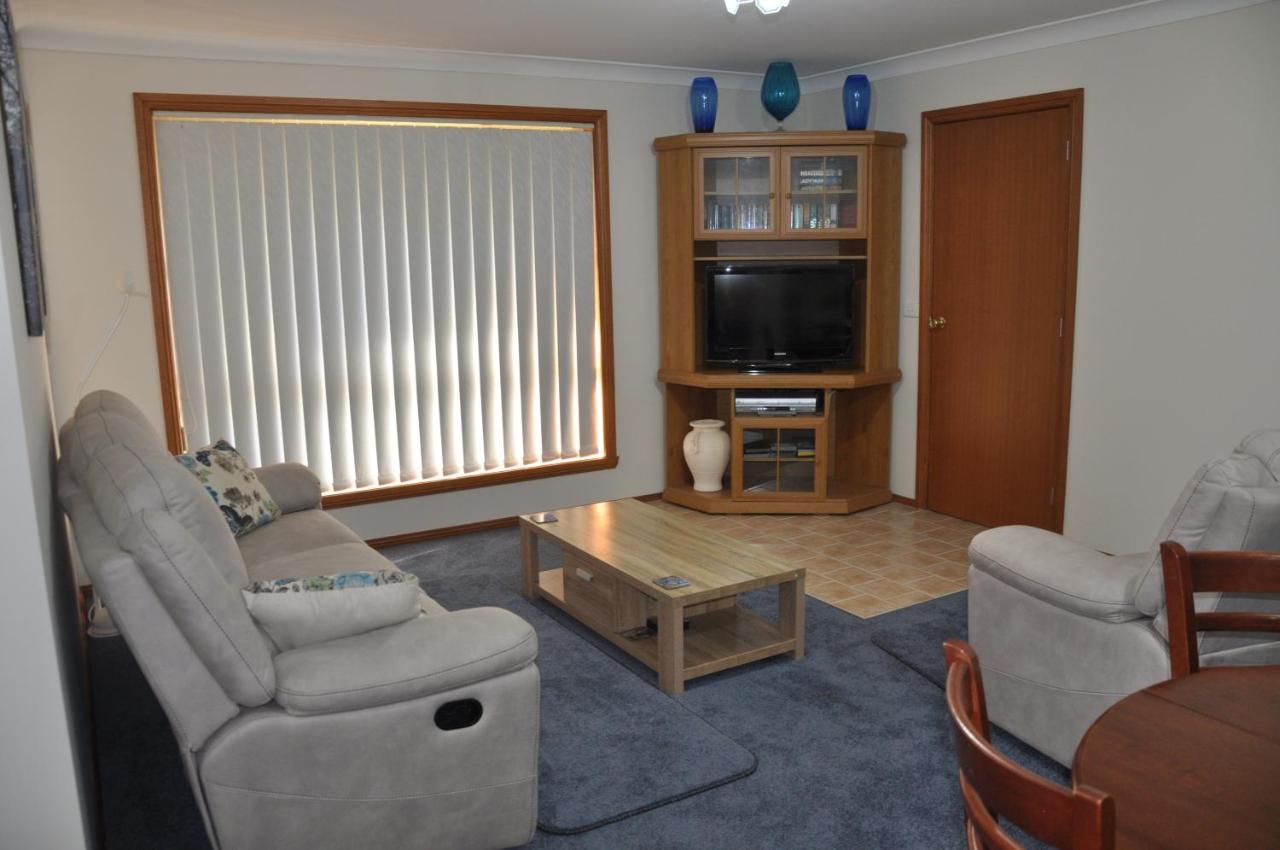 Blue Wren Cottage - B&B Tumut