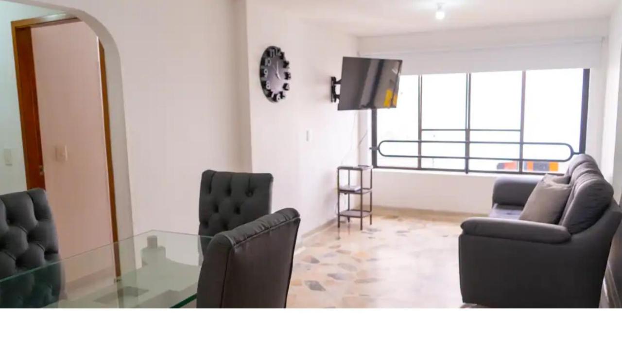 B&B Bucaramanga - 3 Bedroom, 2 bathroom Located Cabecera del LLano. - Bed and Breakfast Bucaramanga