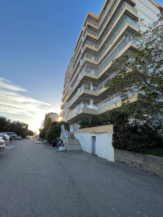 Appartement vue mer Carmino Ajaccio - B&B