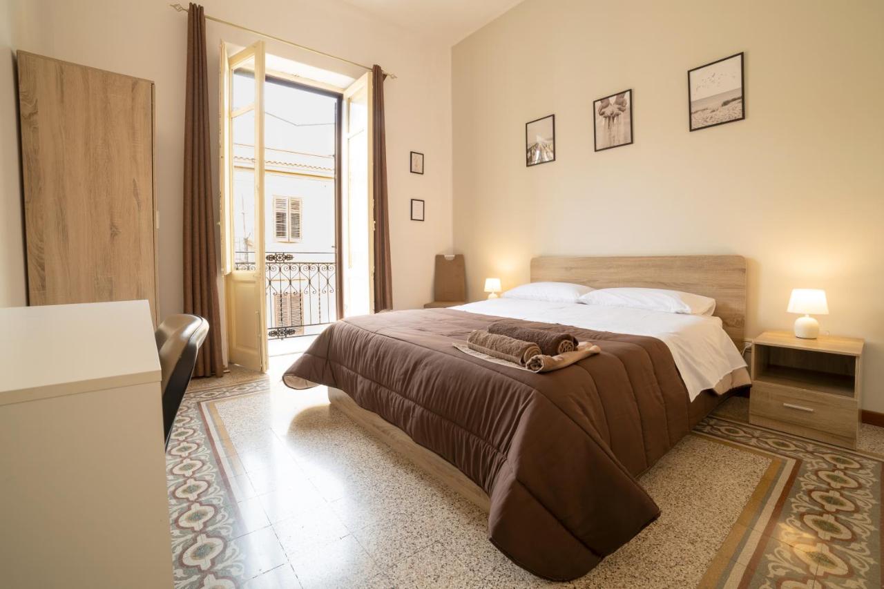 B&B Palermo - Centro Stazione Aeroporto Wi-Fi&Self Check-In - Bed and Breakfast Palermo