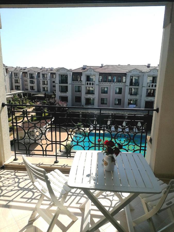 Apartment White dolphin GreeenLife - B&B