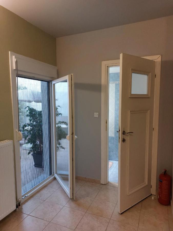Despo's Apartment - Ferienwohnung