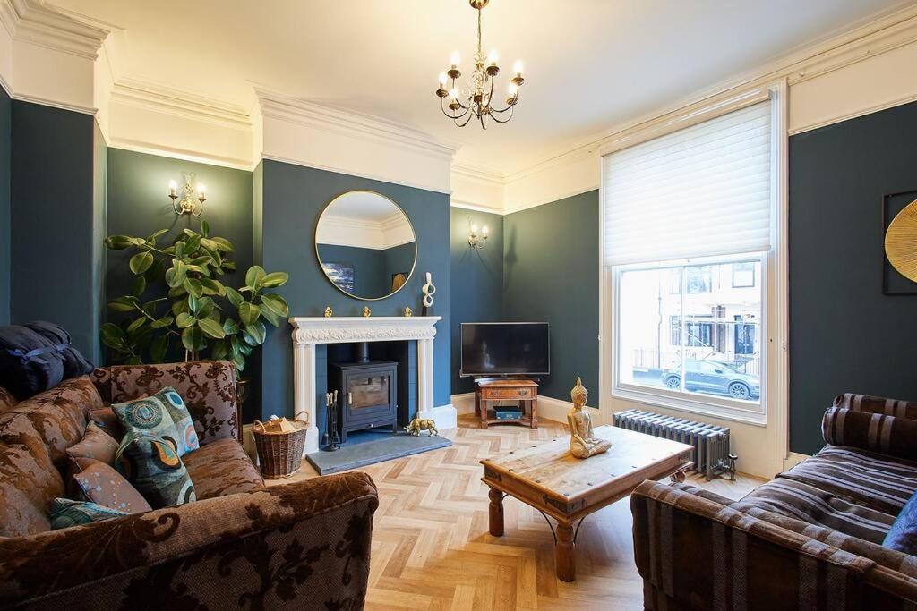 Deja Blue Beautiful period property - Ferienwohnung Whitby