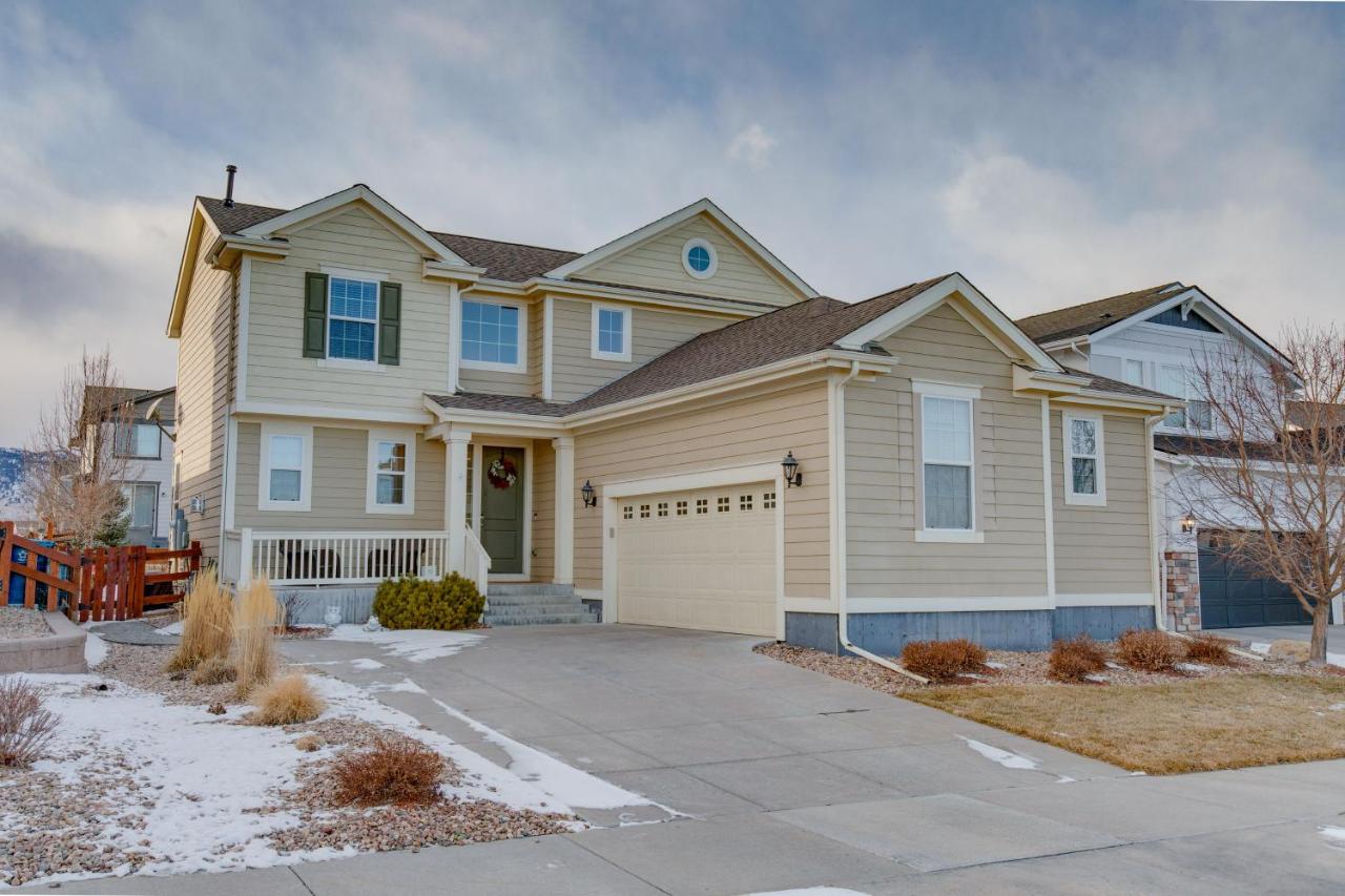 15 Mi to CU Boulder Arvada Home with Deck and Yard! - B&B Arvada