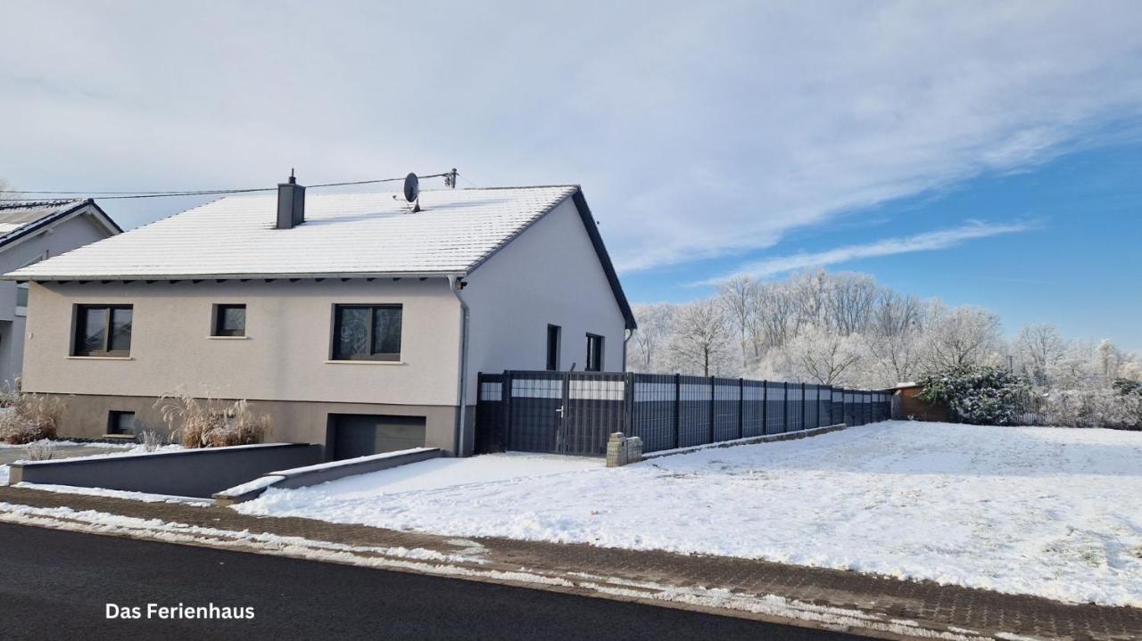 Ferienhaus Guldner mit Terrasse, Garten und Sauna - B&B