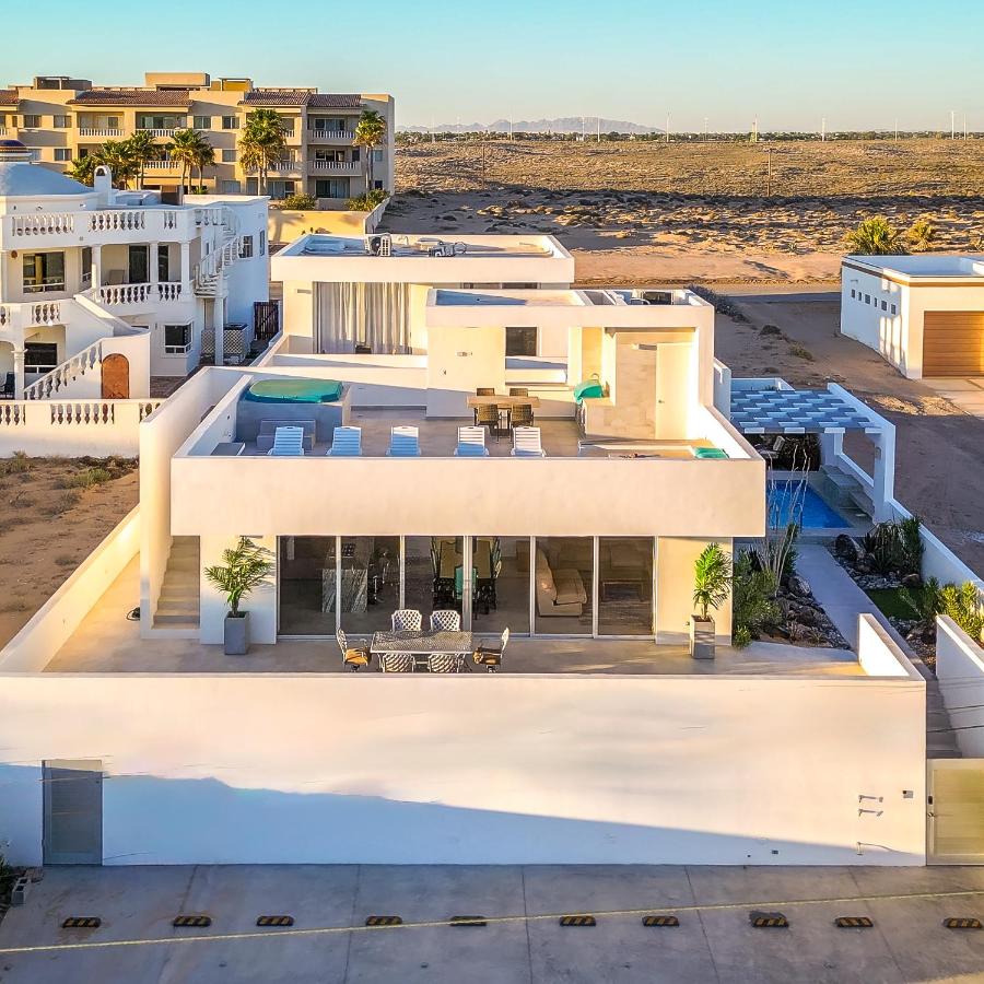 New 5 Br + Pool Luxury Beach Home Vista Hermosa - B&B