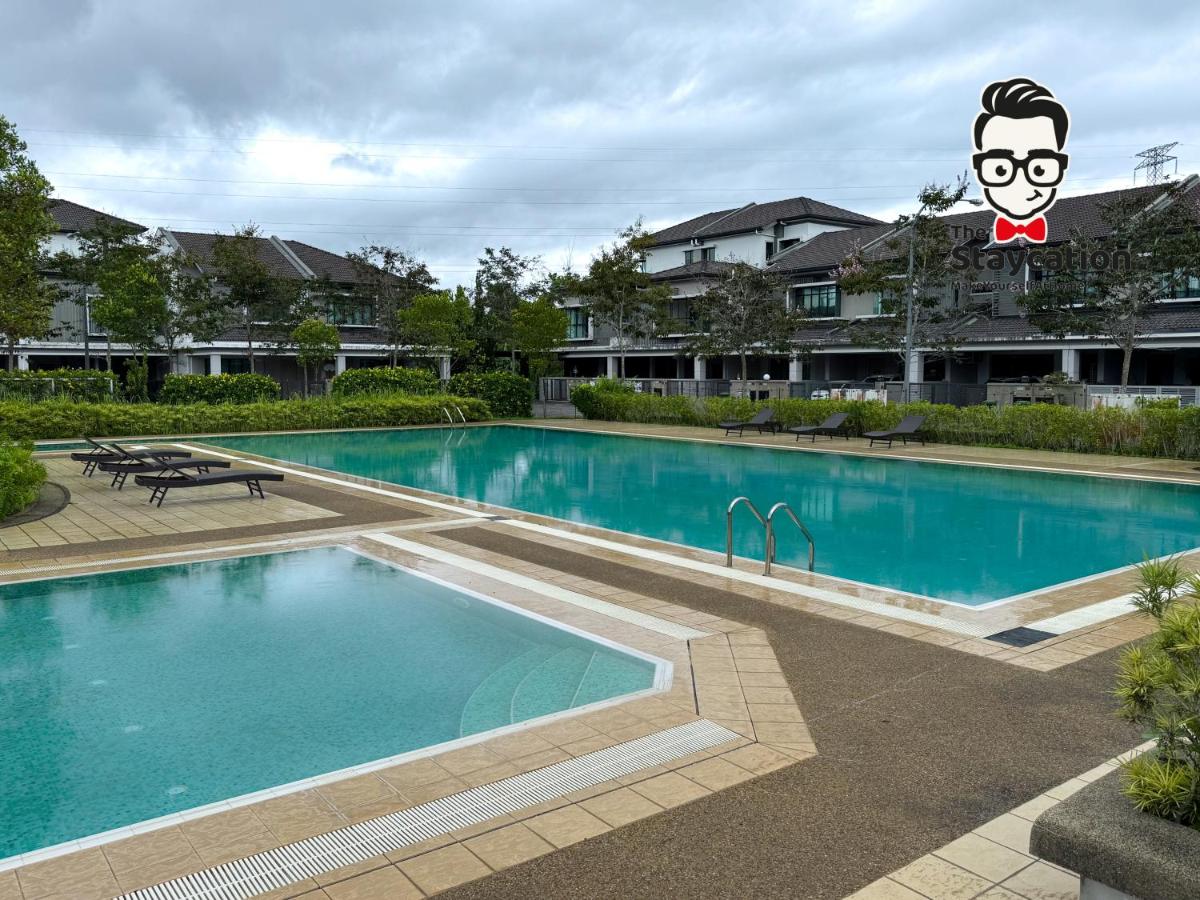 Staycation Homestay 35 One Residency near MJC - B&B
