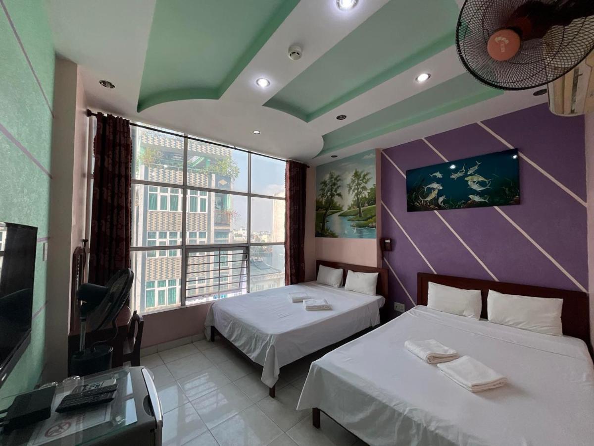 B&B Ho Chi Minh City - Mai Hoa Hotel - Bed and Breakfast Ho Chi Minh City