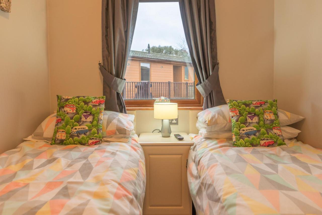 31 Ocean Terrace Lodge - 3 Bed-Sleeps 6 - Hot Tub Extra Cost TJS31OT - Chambres d’hôtes