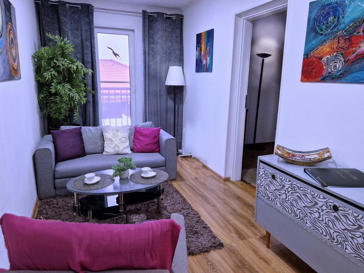 Apartamento con balcón