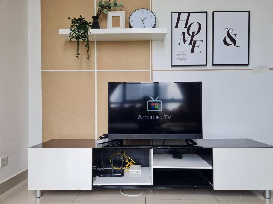 Comfort 2 Bedroom Duplex @ Cyberjaya Netflix - Bed and Breakfast