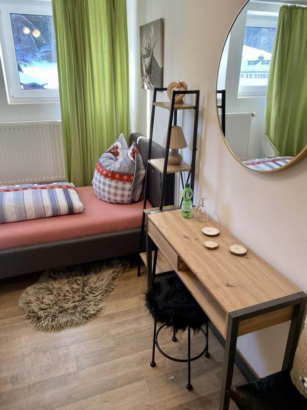 Small Single Room