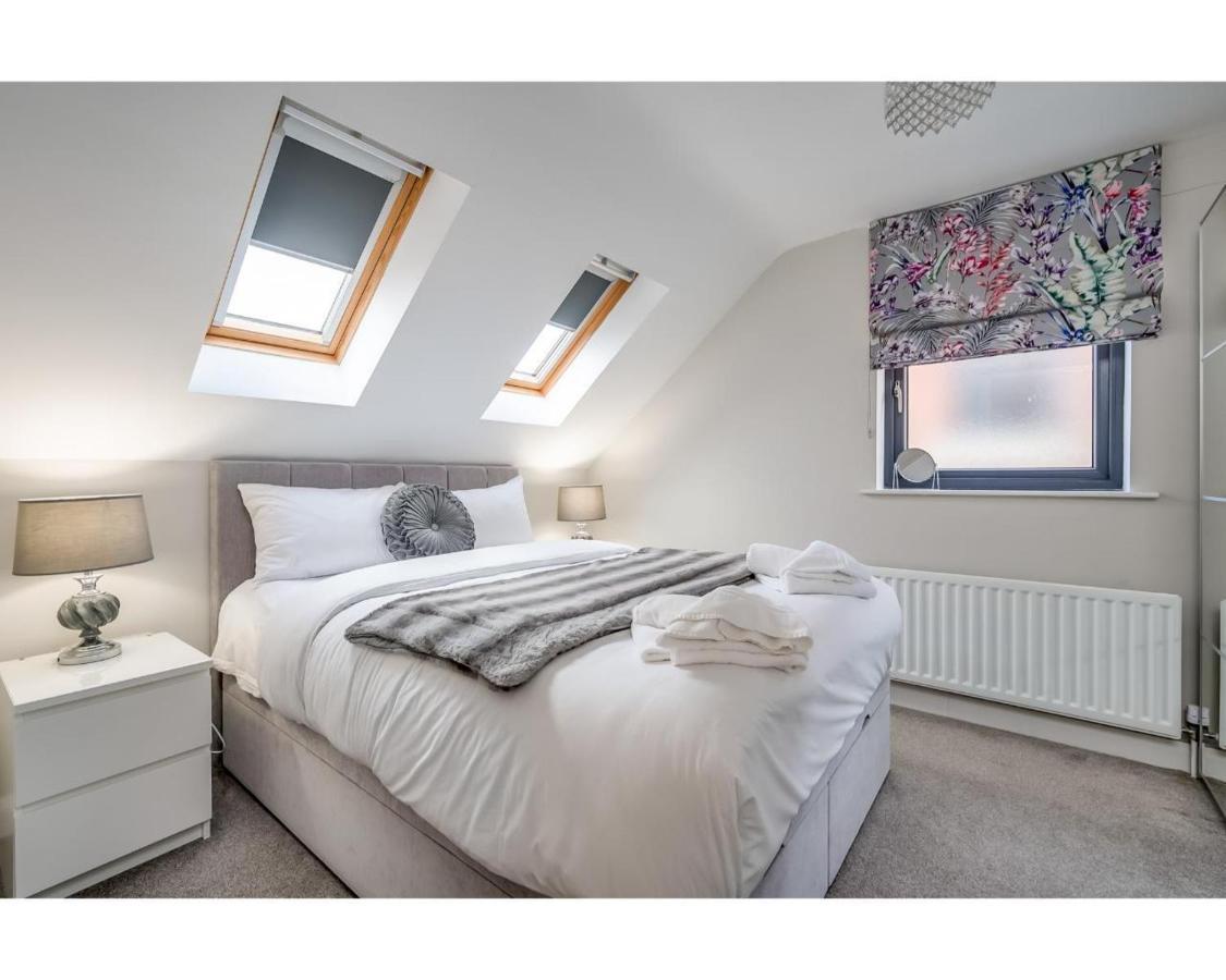 Central Belfast Apartments Utility Street - B&B