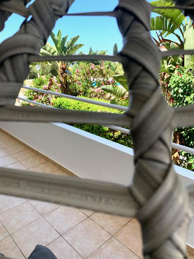 Nissi 3 E8 Pool View Apt - B&B Ayia Napa