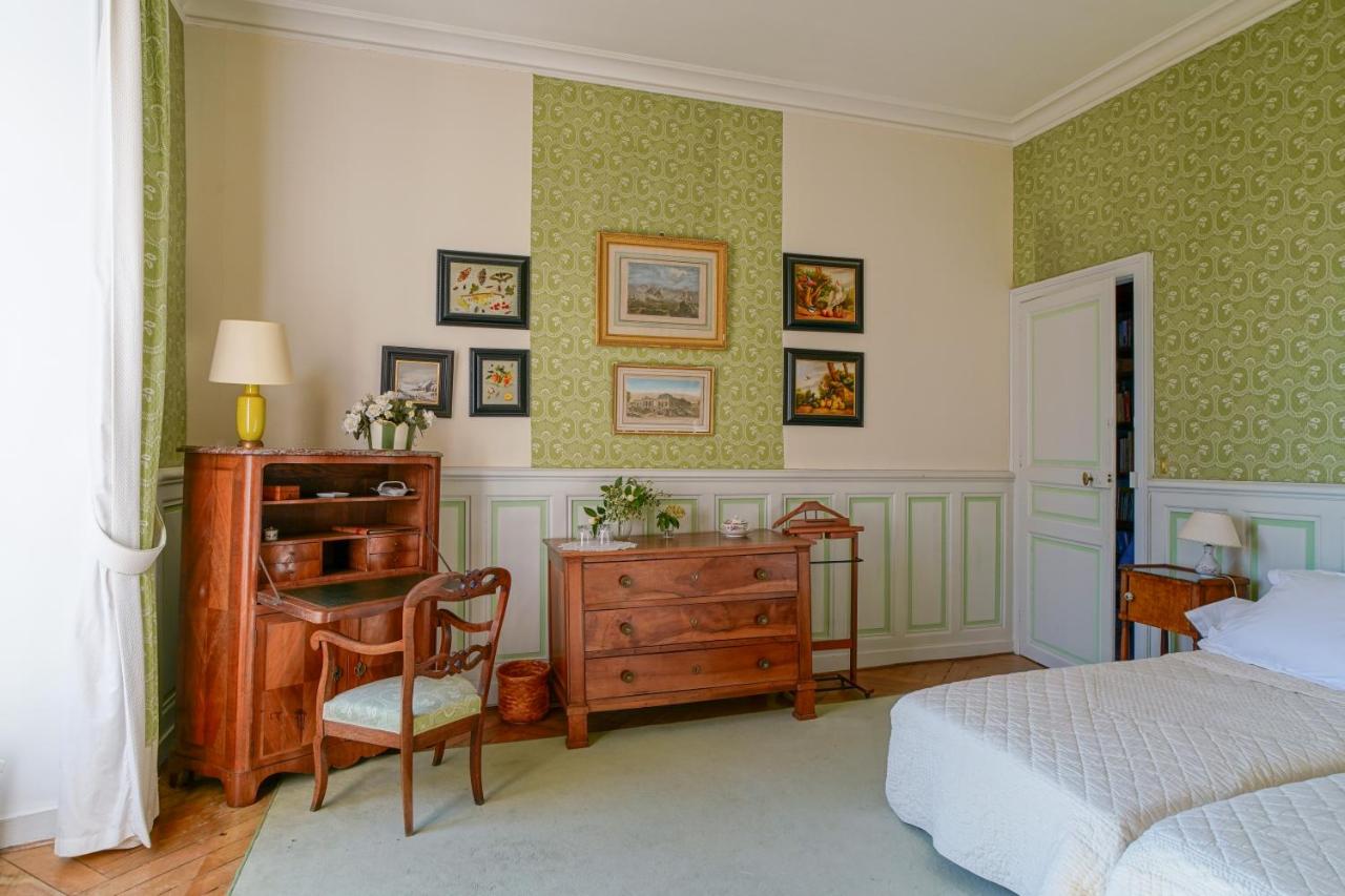 Doppel-/Zweibettzimmer mit eigenem Bad