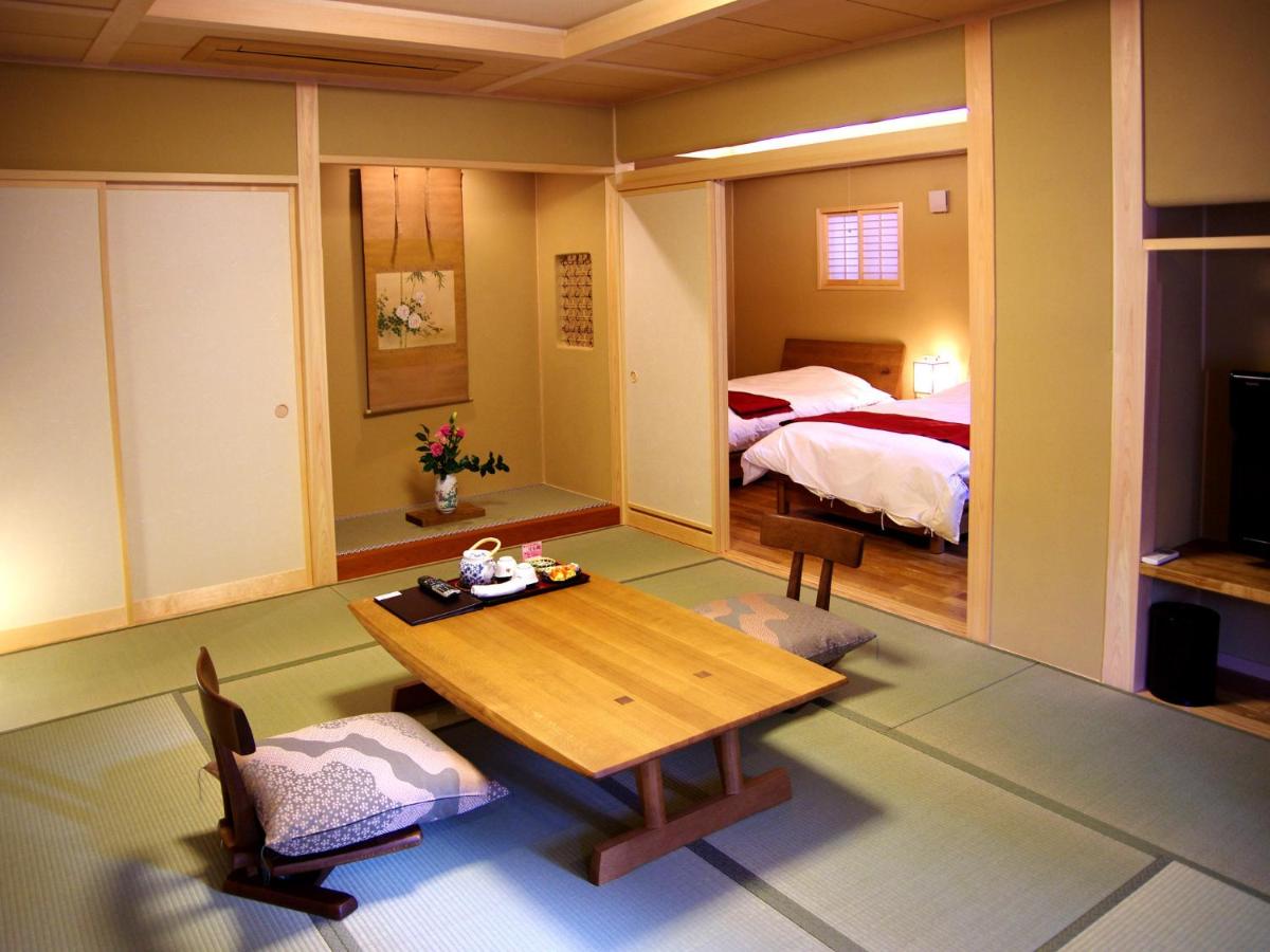 Japanese-Western Suite Room with Panoramic Hot Spring Bath