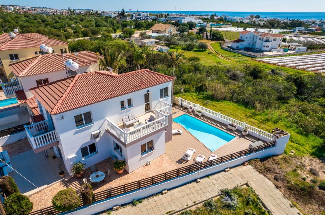 Spacious Villa with Private Pool & Breathtaking Panoramic Ayia Napa views - Ferienwohnung Agia Napa