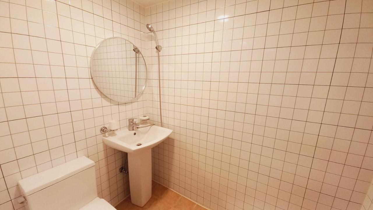 Triple Room with Private Bathroom