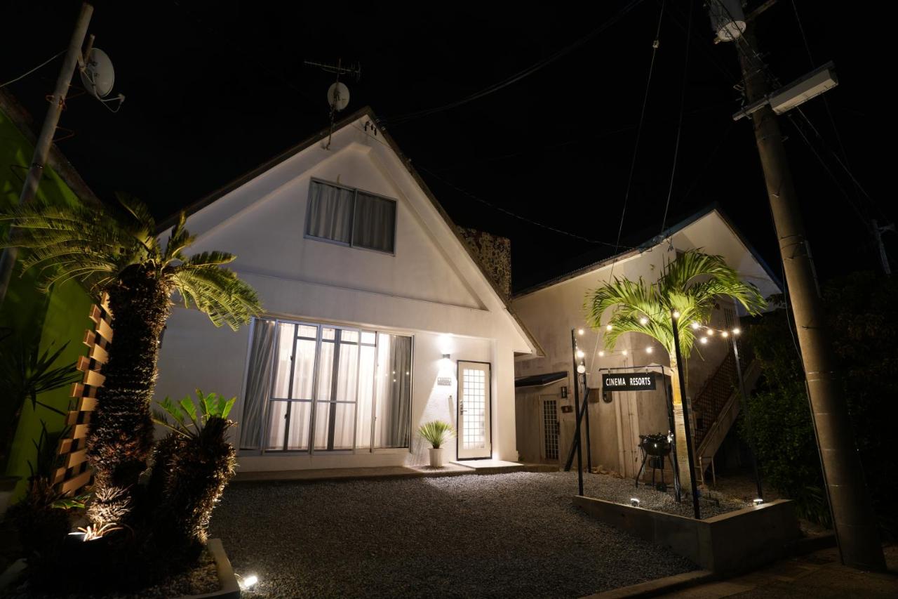 Cinema Resorts 1 - B&B