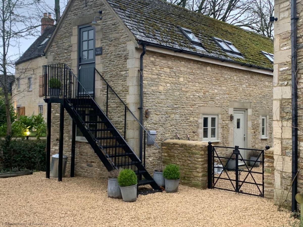 B&B South Cerney - The Barn - Bed and Breakfast South Cerney