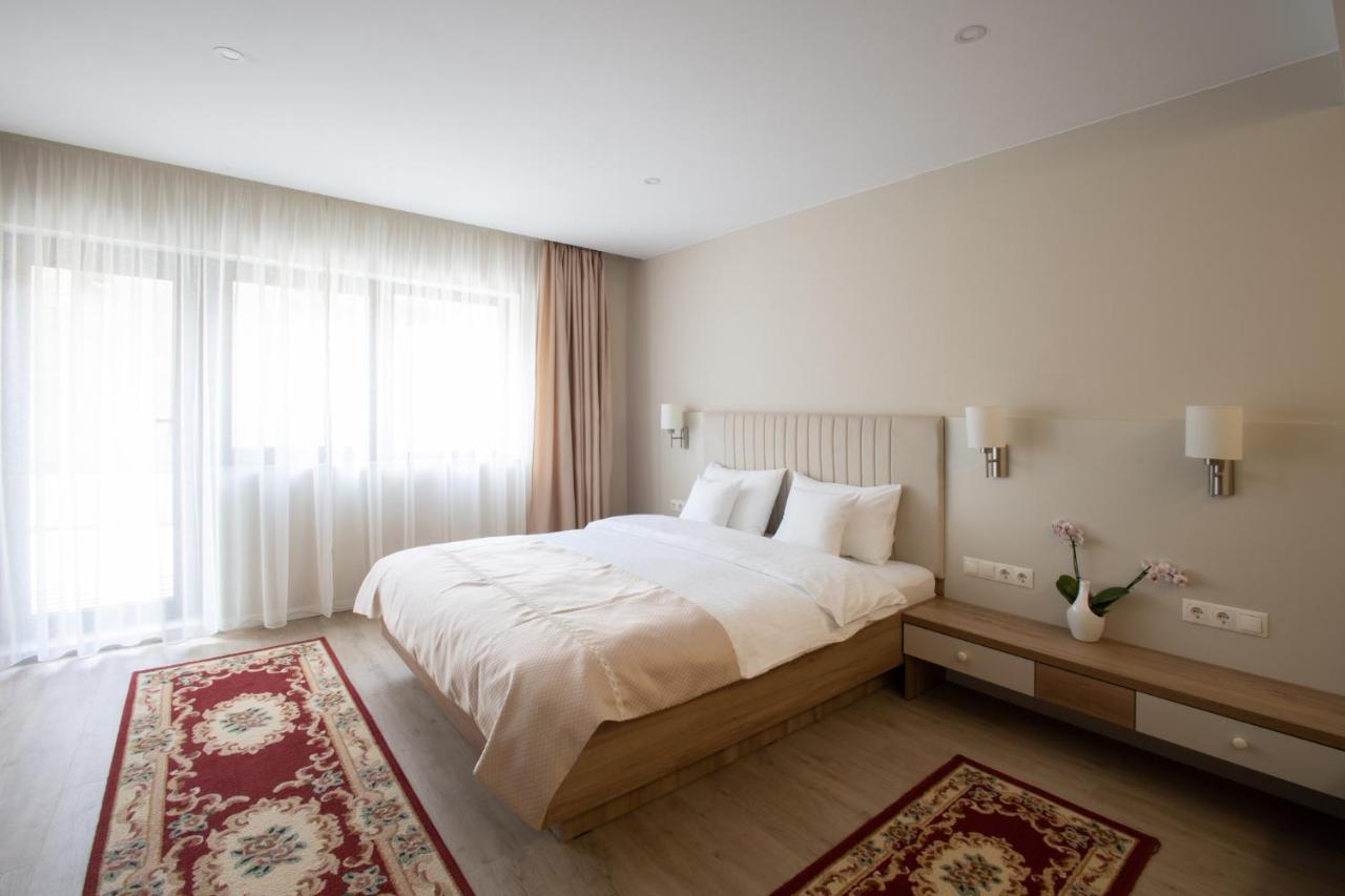 Triple Room with Garden View
