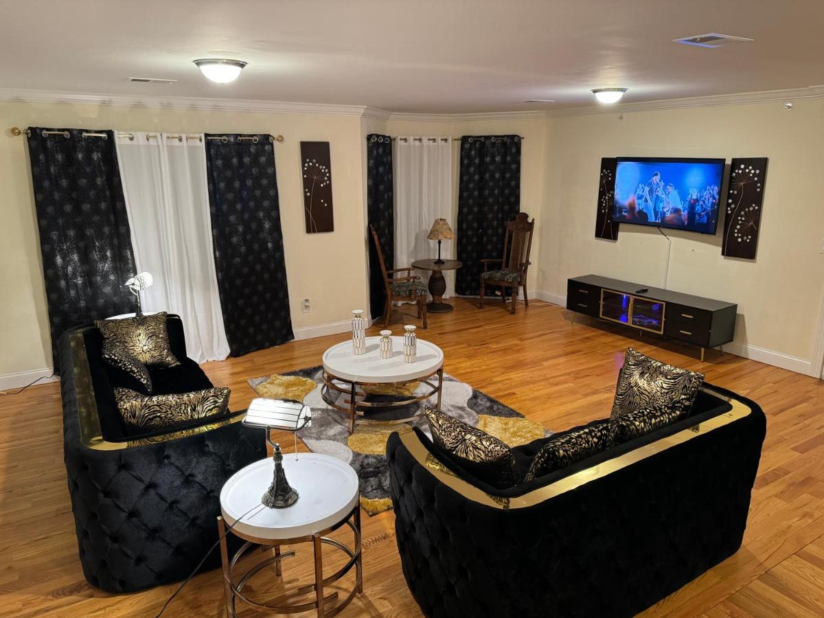 B&B Newark - Affordable Luxury Vacation Home - Bed and Breakfast Newark