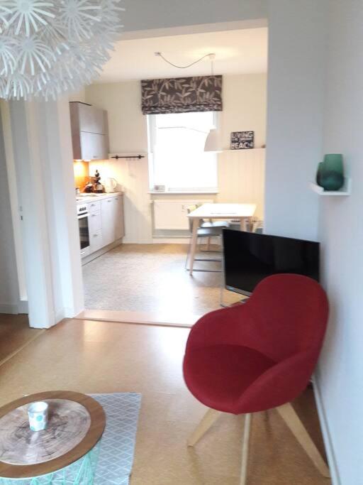 Appartement Siri - Strand- und Bahnhofsnah - Chambres d’hôtes